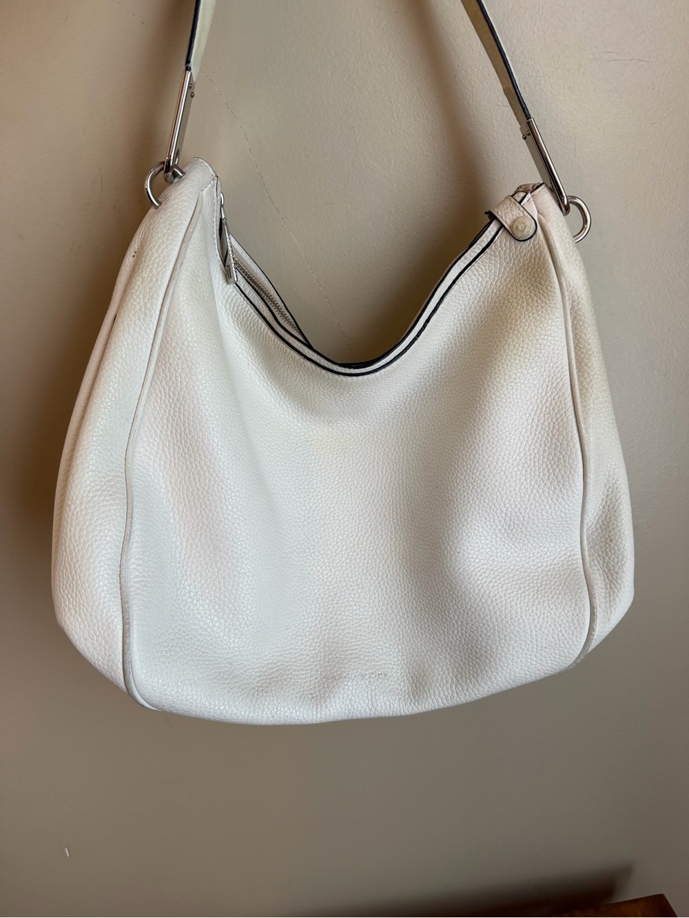 Marc Jacobs New York White Pebbled Leather HandBag Purse Very Grungy Read Hobo